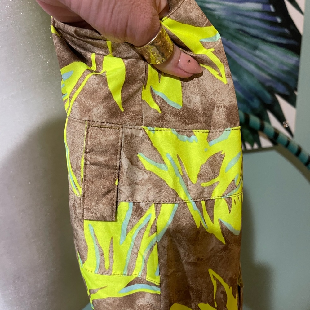 ❄️The North Face Vibrant Yellow and Brown Insulated Snowboarding Bib Overalls🗻 - Picture 12 of 16